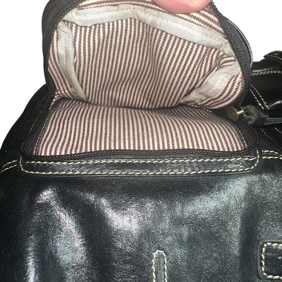 Joanel Black Leather Tote Bag with Front Pockets & Contrast Stitching - Picture 14 of 15